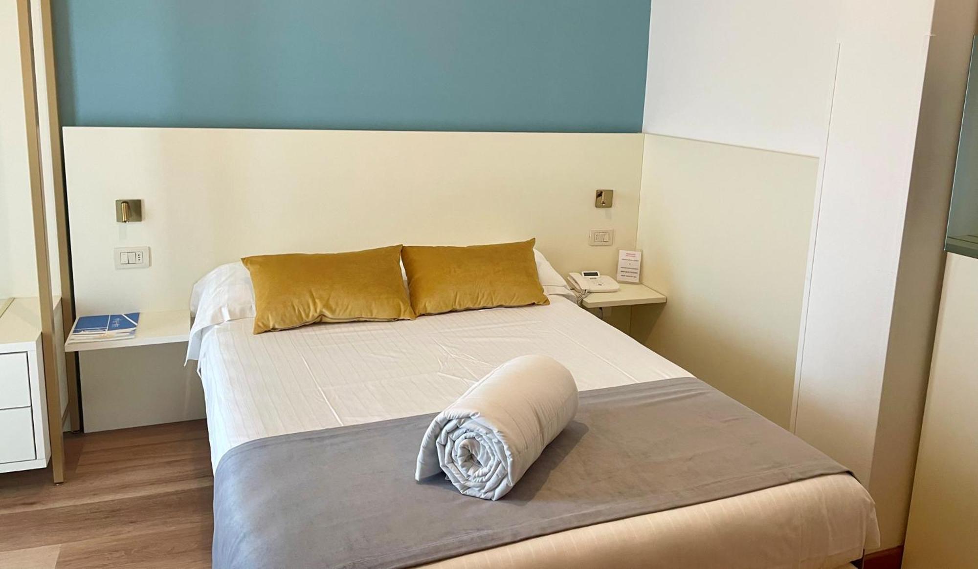 Hotel Al Sole Bardolino Quarto foto