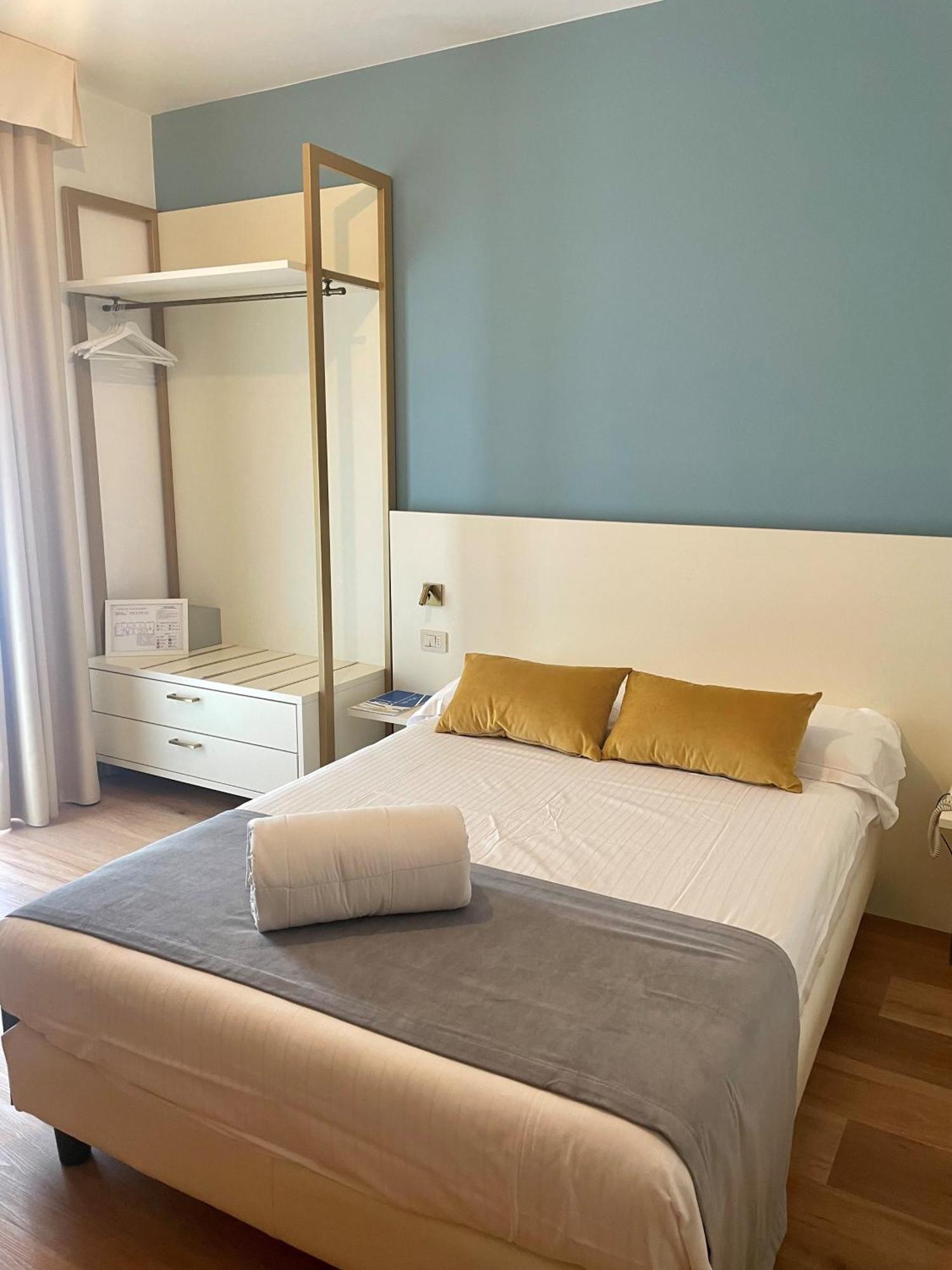 Hotel Al Sole Bardolino Quarto foto